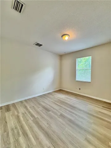 530 Kilgour Ave, Lehigh Acres, Florida 33974