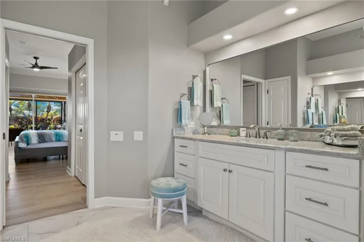 16322 Edgemont Dr, Fort Myers, Florida 33908