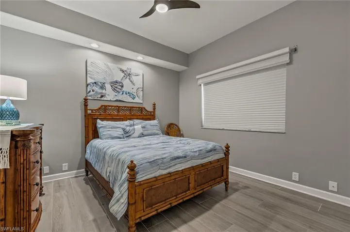 16322 Edgemont Dr, Fort Myers, Florida 33908