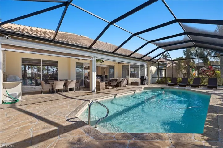 16322 Edgemont Dr, Fort Myers, Florida 33908