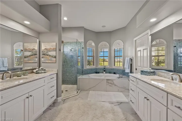 16322 Edgemont Dr, Fort Myers, Florida 33908
