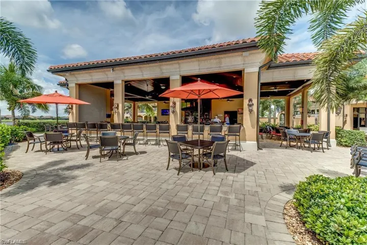 View of patio / terrace with ceiling fan and outdoor dining area
