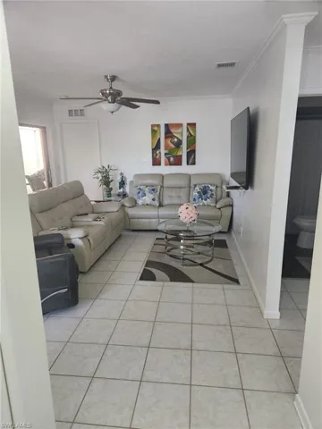 716 Se 12th Ct 31, Cape Coral, Florida 33990