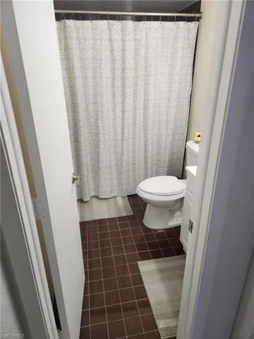 716 Se 12th Ct 31, Cape Coral, Florida 33990