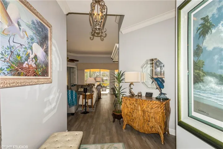 FOYER