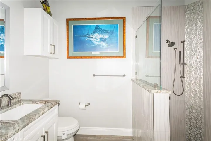MAINM BATH SECTION 2