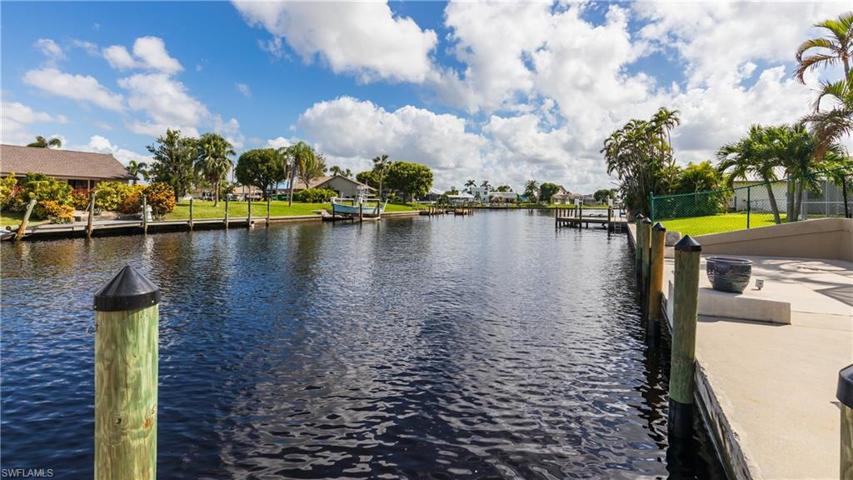 1411 SW 52nd TER, CAPE CORAL FL 33914