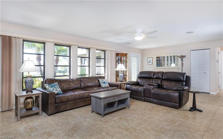 1411 SW 52nd TER, CAPE CORAL FL 33914
