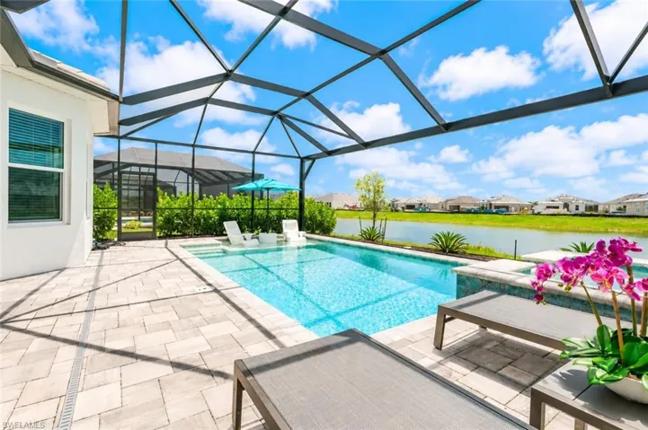 15710 Triesta Ln, Naples, Florida 34114