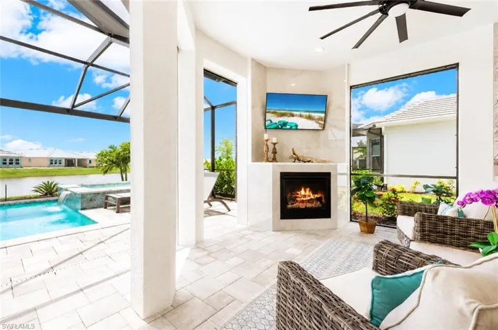 15710 Triesta Ln, Naples, Florida 34114