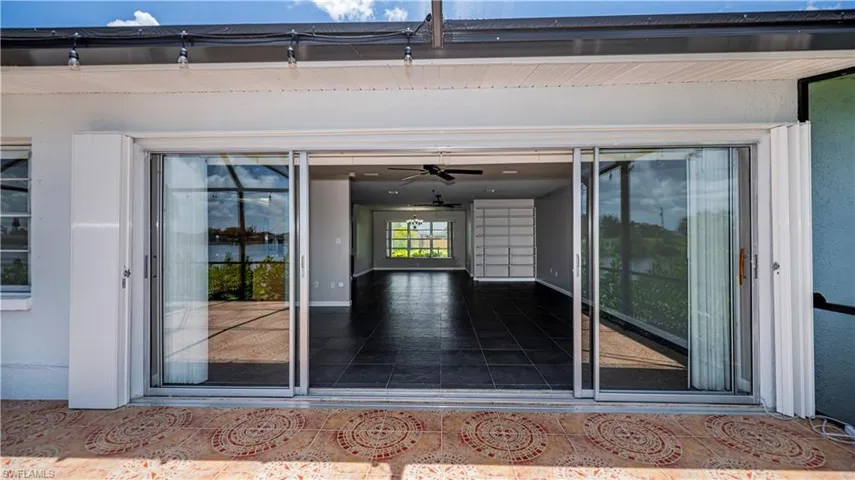 2514  Retunda W PKWY, Cape Coral, FL 33904
