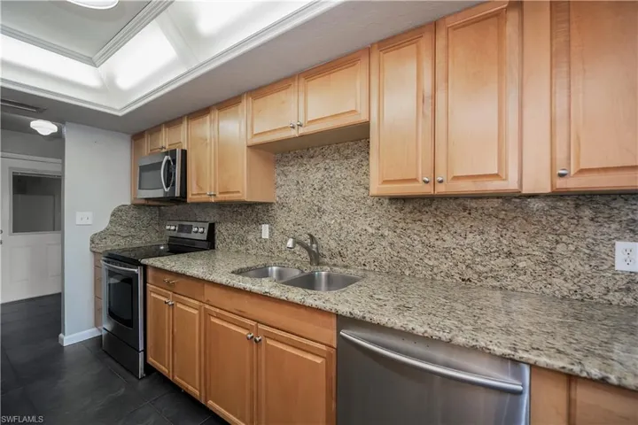 2514  Retunda W PKWY, Cape Coral, FL 33904
