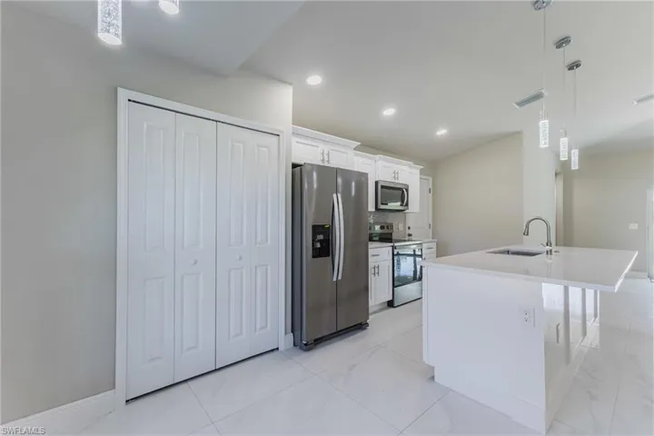 1962 Leghorn St, Lehigh Acres, Florida 33972