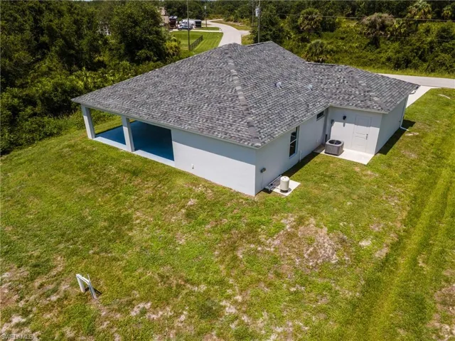 1962 Leghorn St, Lehigh Acres, Florida 33972