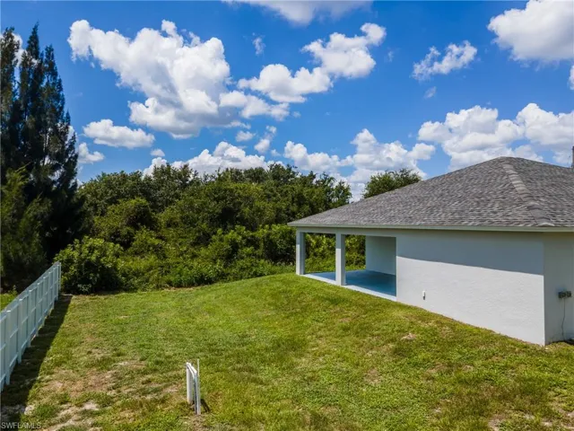 1962 Leghorn St, Lehigh Acres, Florida 33972