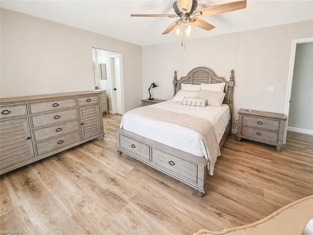 27594 Shore Dr, Bonita Springs, Florida 34134