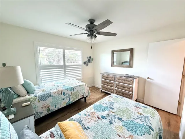 27594 Shore Dr, Bonita Springs, Florida 34134