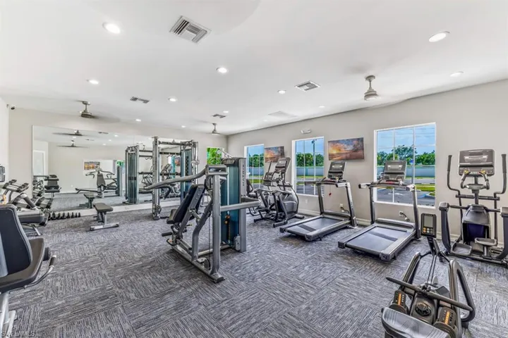 399  Grace Bay  LN, Naples, FL 34114