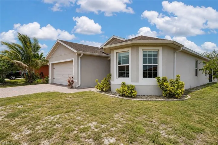 2220 NE 5th  AVE, Cape Coral, FL 33909