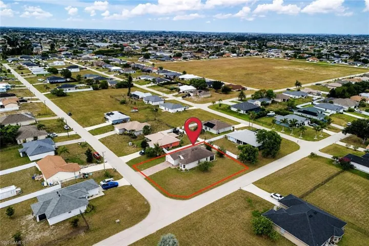 2220 NE 5th  AVE, Cape Coral, FL 33909