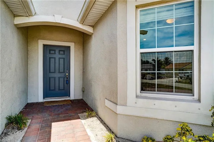 2220 NE 5th  AVE, Cape Coral, FL 33909