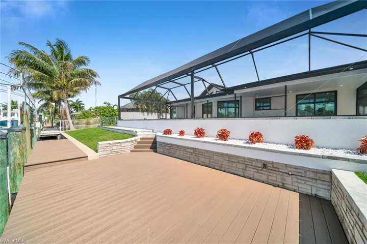 1938 Cornwallis Pkwy, Cape Coral, Florida 33904