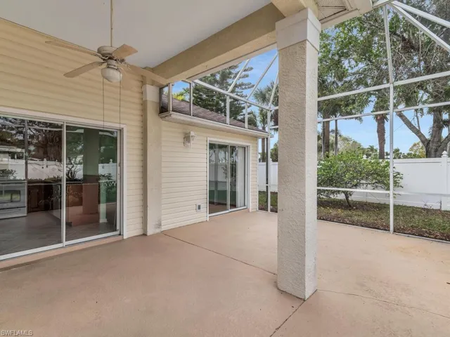 1033  Silverstrand  DR, Naples, FL 34110