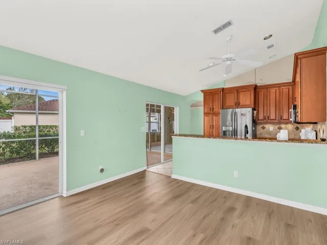 1033  Silverstrand  DR, Naples, FL 34110