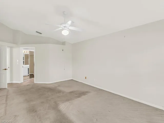 1033  Silverstrand  DR, Naples, FL 34110