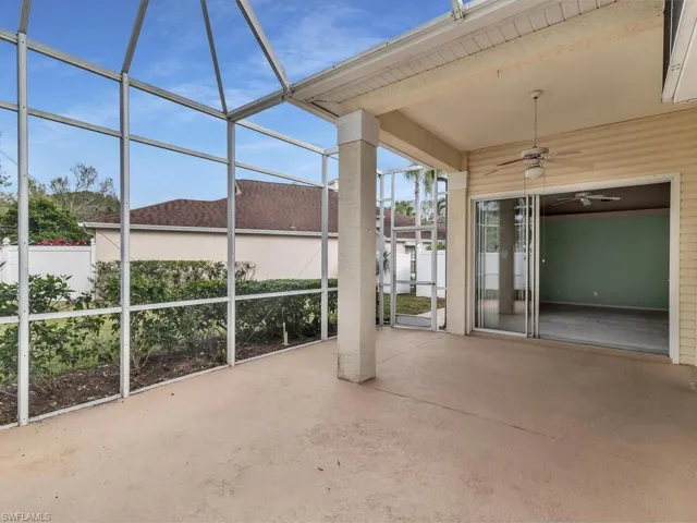 1033  Silverstrand  DR, Naples, FL 34110