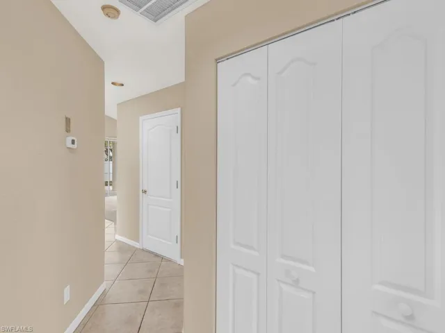 1033  Silverstrand  DR, Naples, FL 34110