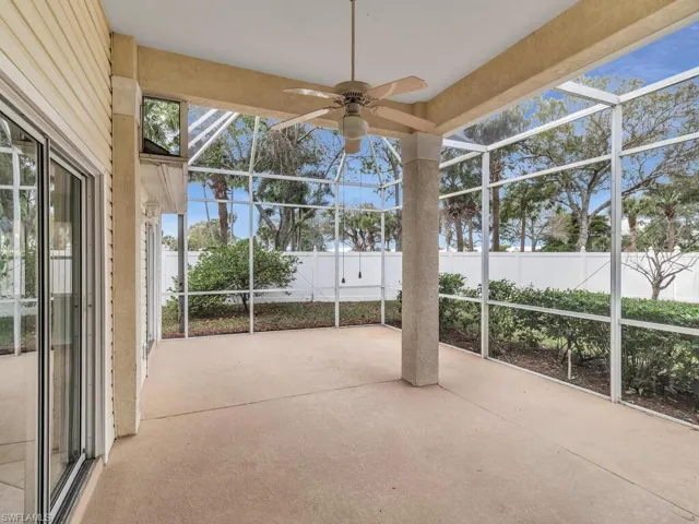 1033  Silverstrand  DR, Naples, FL 34110