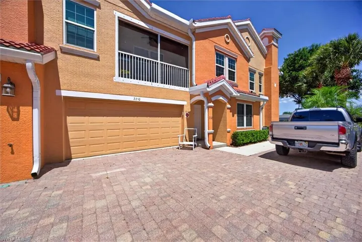 1806  Concordia Lake  CIR, Cape Coral, FL 33909