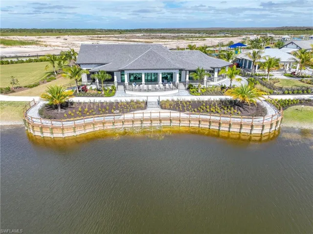4644  Centaurus  CIR, Naples, FL 34120