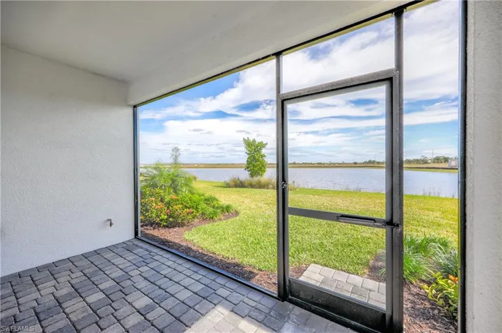 4644  Centaurus  CIR, Naples, FL 34120
