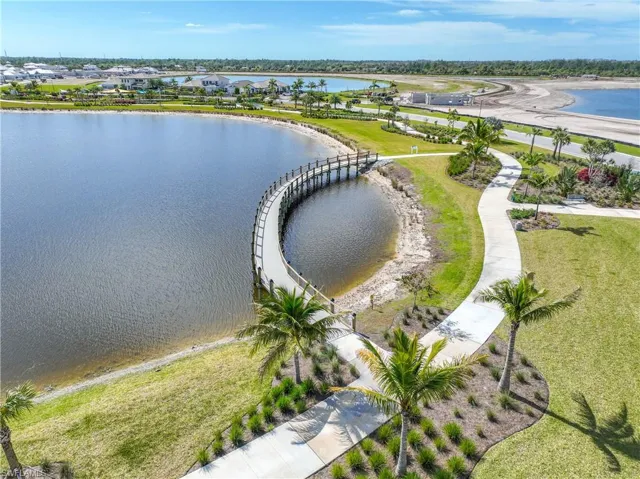 4644  Centaurus  CIR, Naples, FL 34120