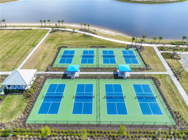 4644  Centaurus  CIR, Naples, FL 34120