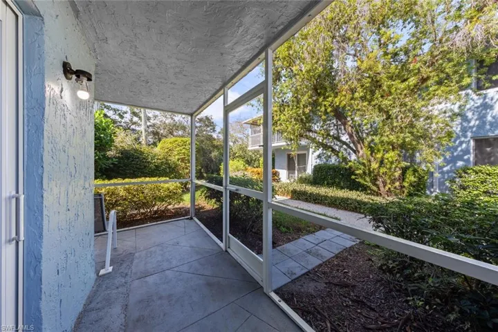 View of unfurnished lanai