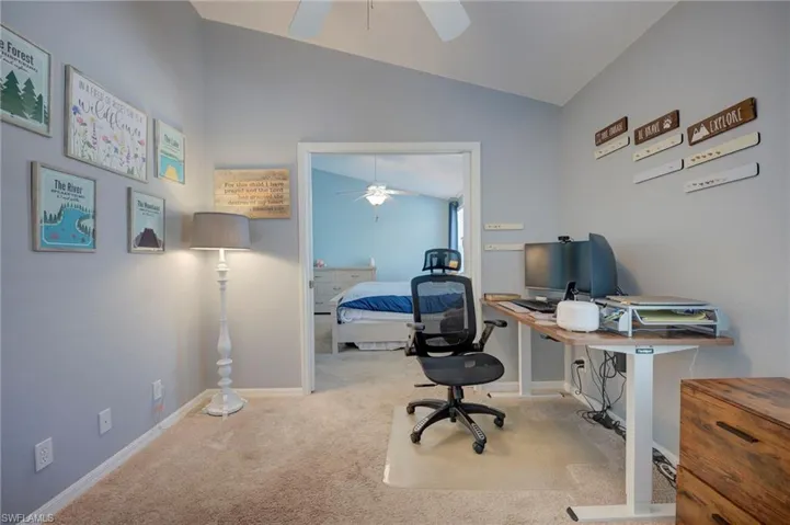 Flex room- office, nursery, gym or 4th bedroom