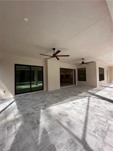 View of patio / terrace with a ceiling fan