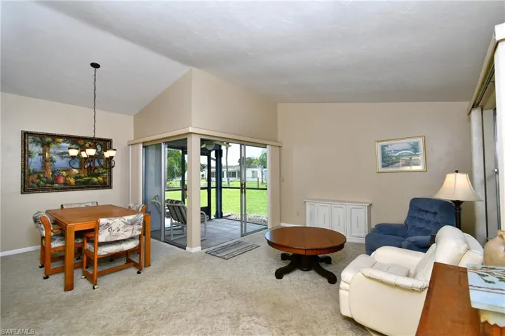 10572  Quincy  CT, Lehigh Acres, FL 33936