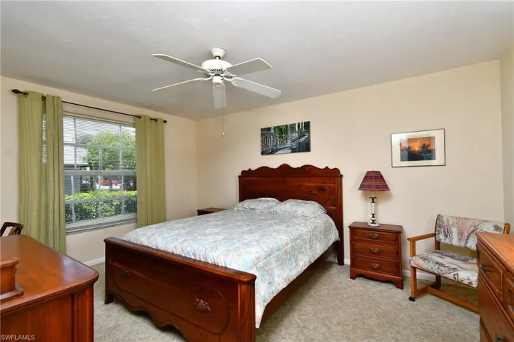 10572  Quincy  CT, Lehigh Acres, FL 33936