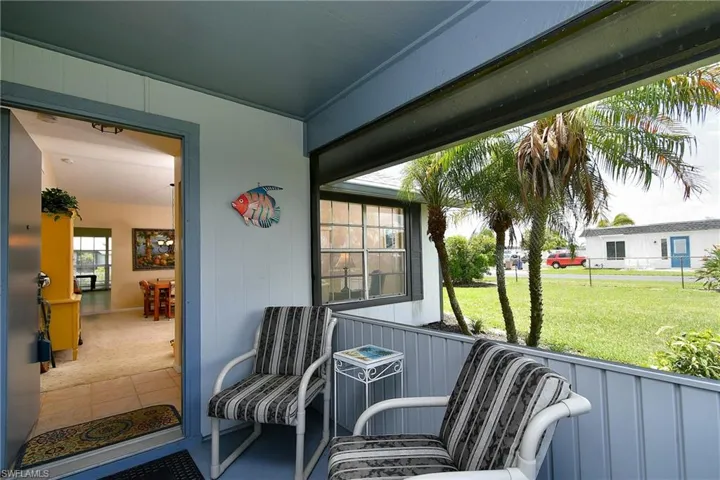 10572  Quincy  CT, Lehigh Acres, FL 33936