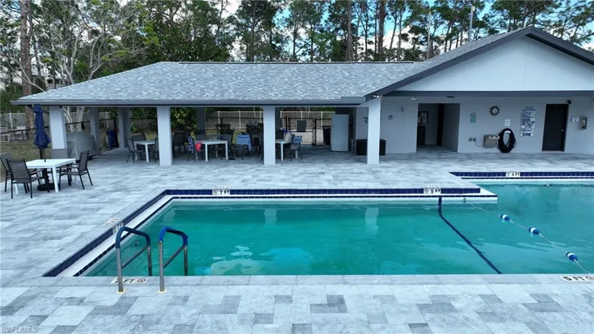 10572  Quincy  CT, Lehigh Acres, FL 33936