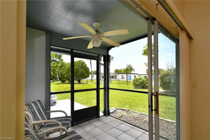 10572  Quincy  CT, Lehigh Acres, FL 33936