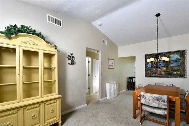 10572  Quincy  CT, Lehigh Acres, FL 33936