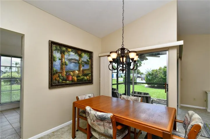 10572  Quincy  CT, Lehigh Acres, FL 33936