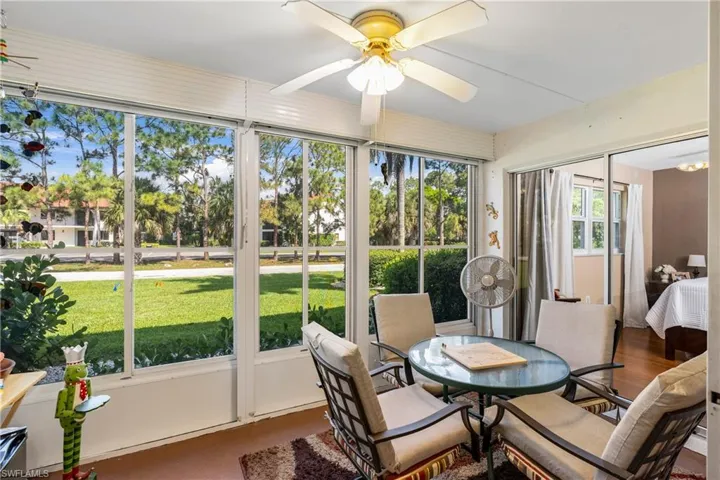 200 Valley Stream Dr 4b, Naples, Florida 34113