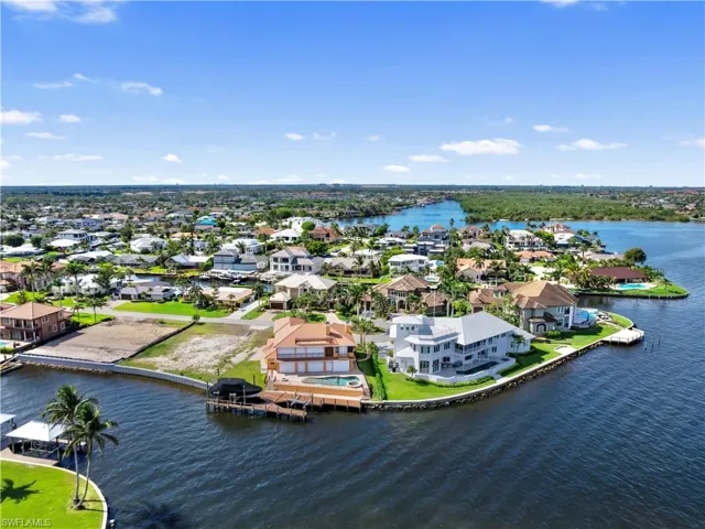 799 Cypress Lake Cir, Fort Myers, Florida 33919