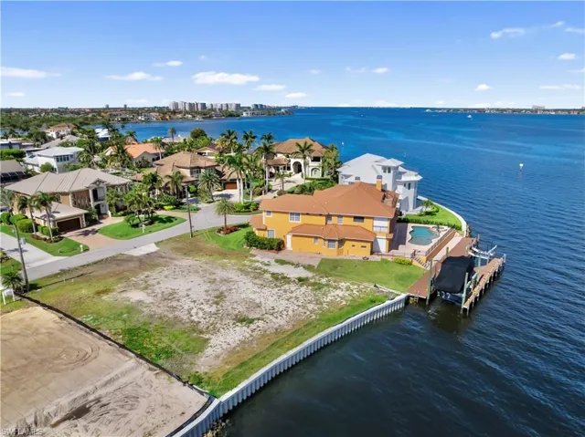 799 Cypress Lake Cir, Fort Myers, Florida 33919